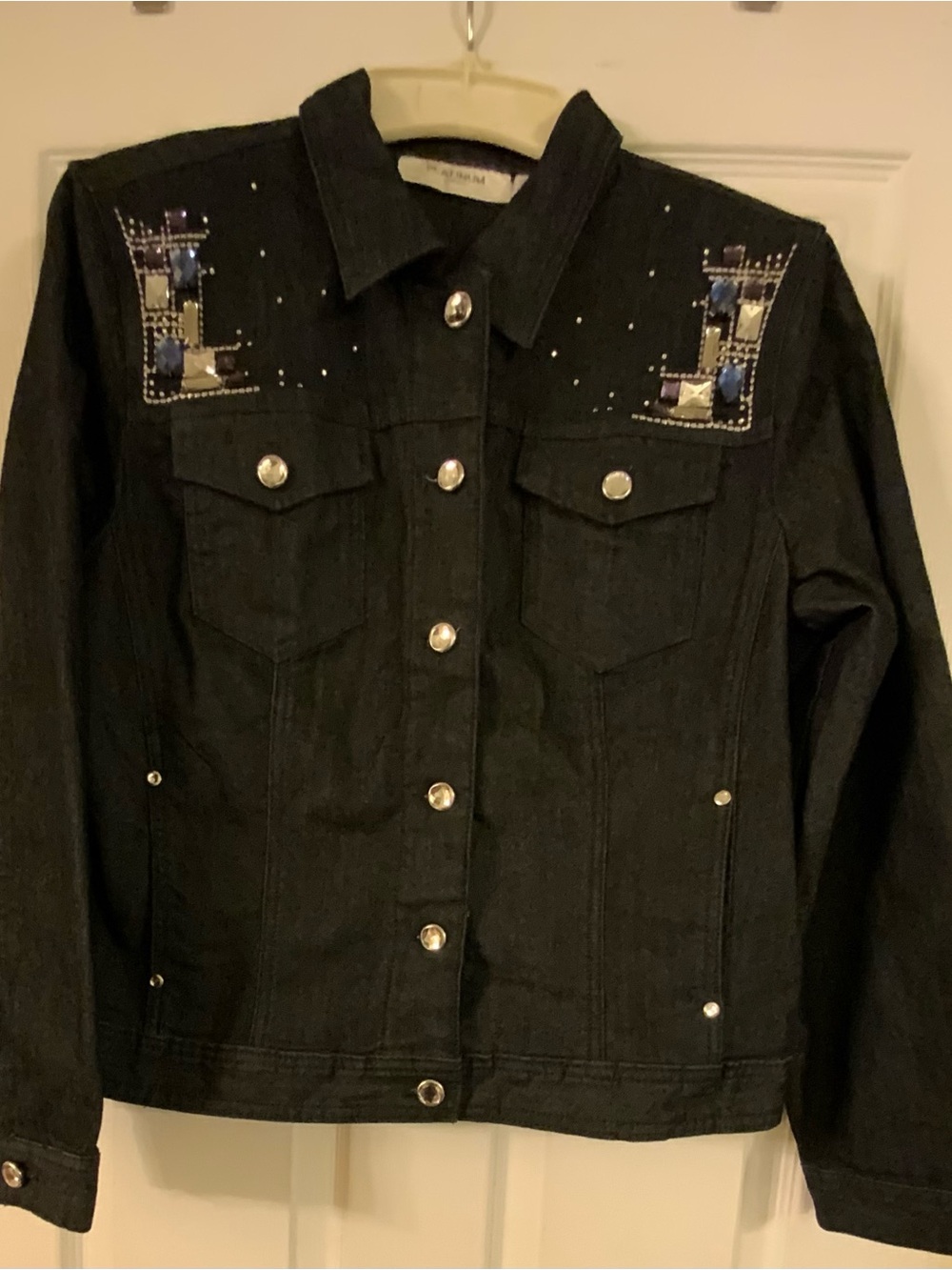 Chico's Platinum Dark Wash Denim Jacket with Beaded Shoulder Embellishments Sz 2 - Picture 1 of 9